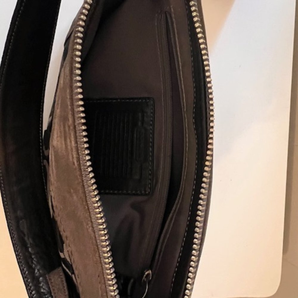 Small Coach Purse, black and gray - Picture 6 of 7